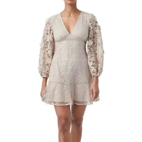 French Connection Lace Sequin Dress Womens Size 4 Gold V Neck NWT Cocktail - Picture 12 of 12